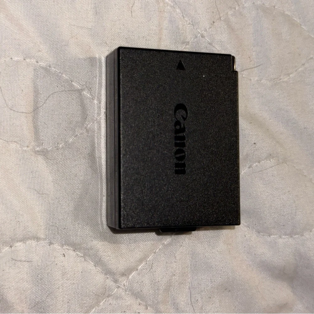 Canon Black Digital Camera Professional DSLR